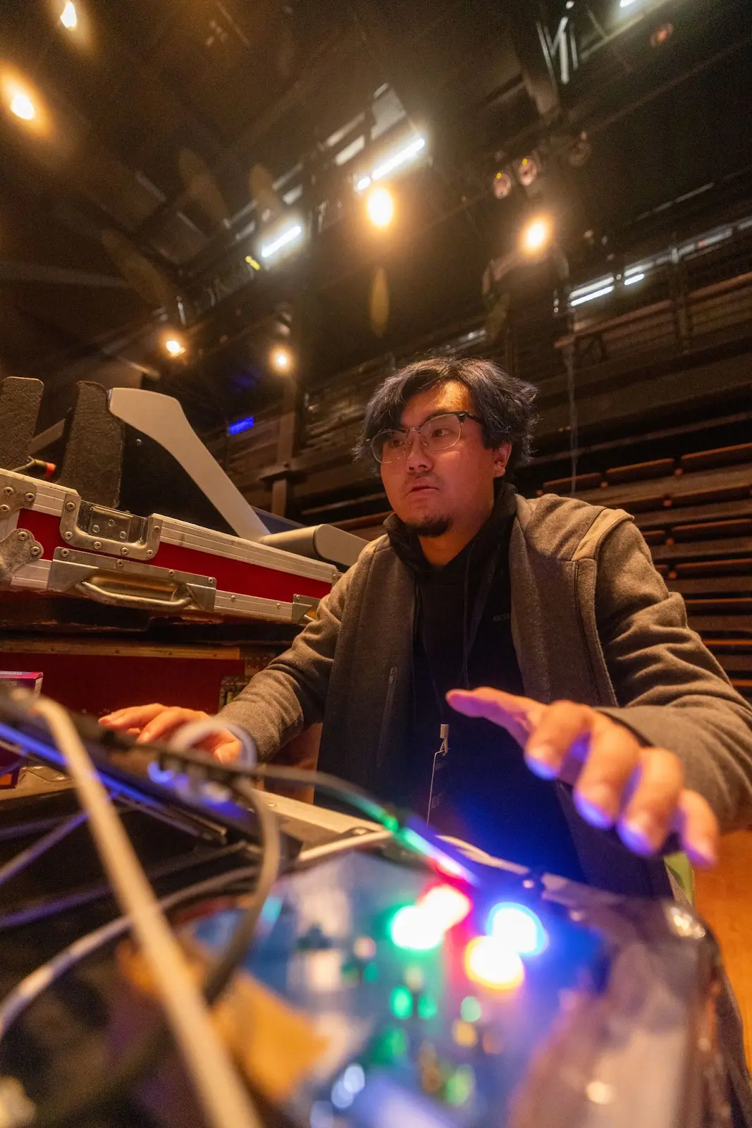 Rex Wong working in the studio